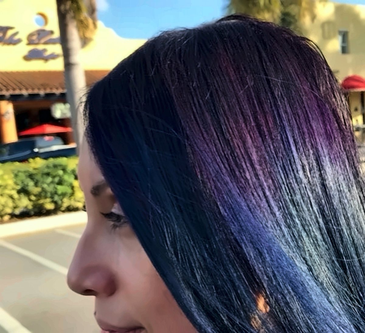 Violeta y azul medianoche